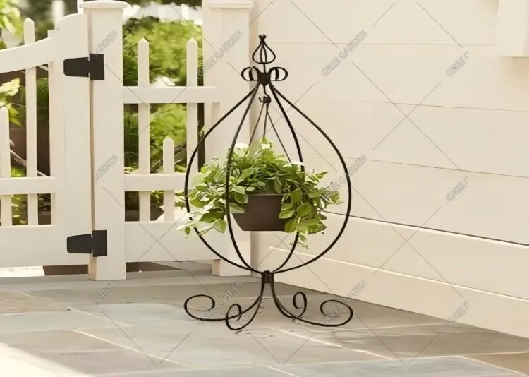 What Is The Best Flower Pot For Outdoor Plants?
