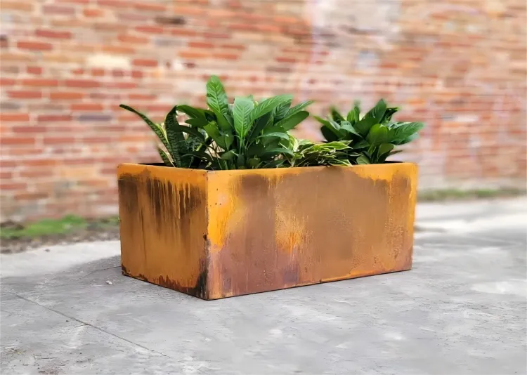 How Do You Prevent Metal Planters From Rusting?