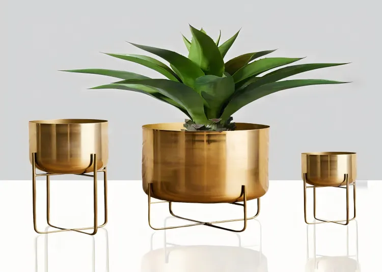 Are Metal Flower Pots Good?
