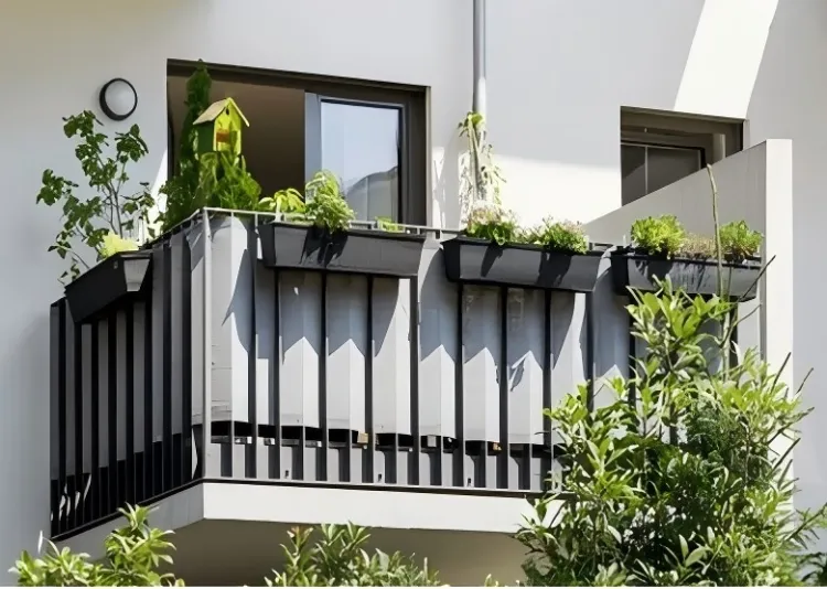 Do Galvanized Planters Rust?